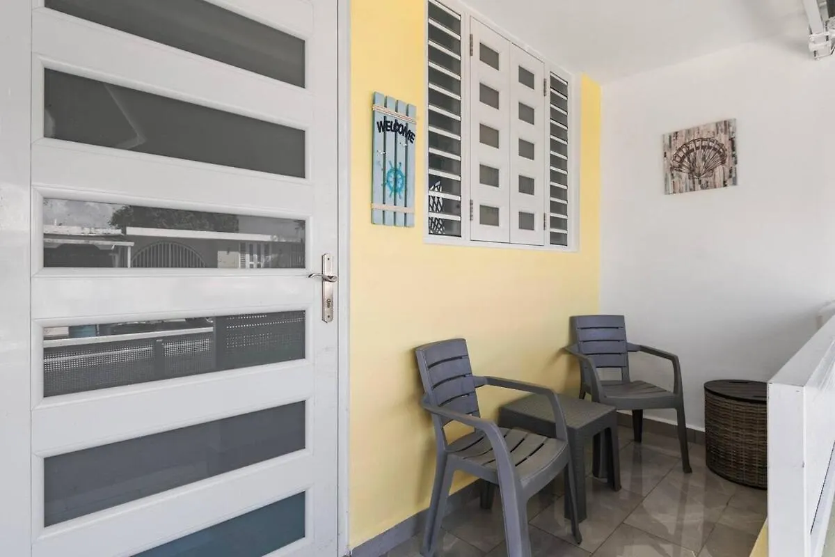Family Home 4 Bedroom Near To The Airport Pool 캐롤라이나 0*,  푸에르토리코